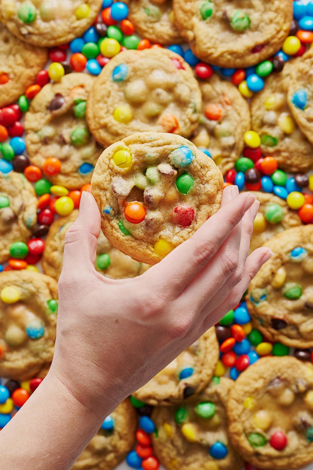 VALENTO FAVORITE Peanut Butter Sugar oreos Soft & Chewy M&M mix SOFT CINNAMON Cookies