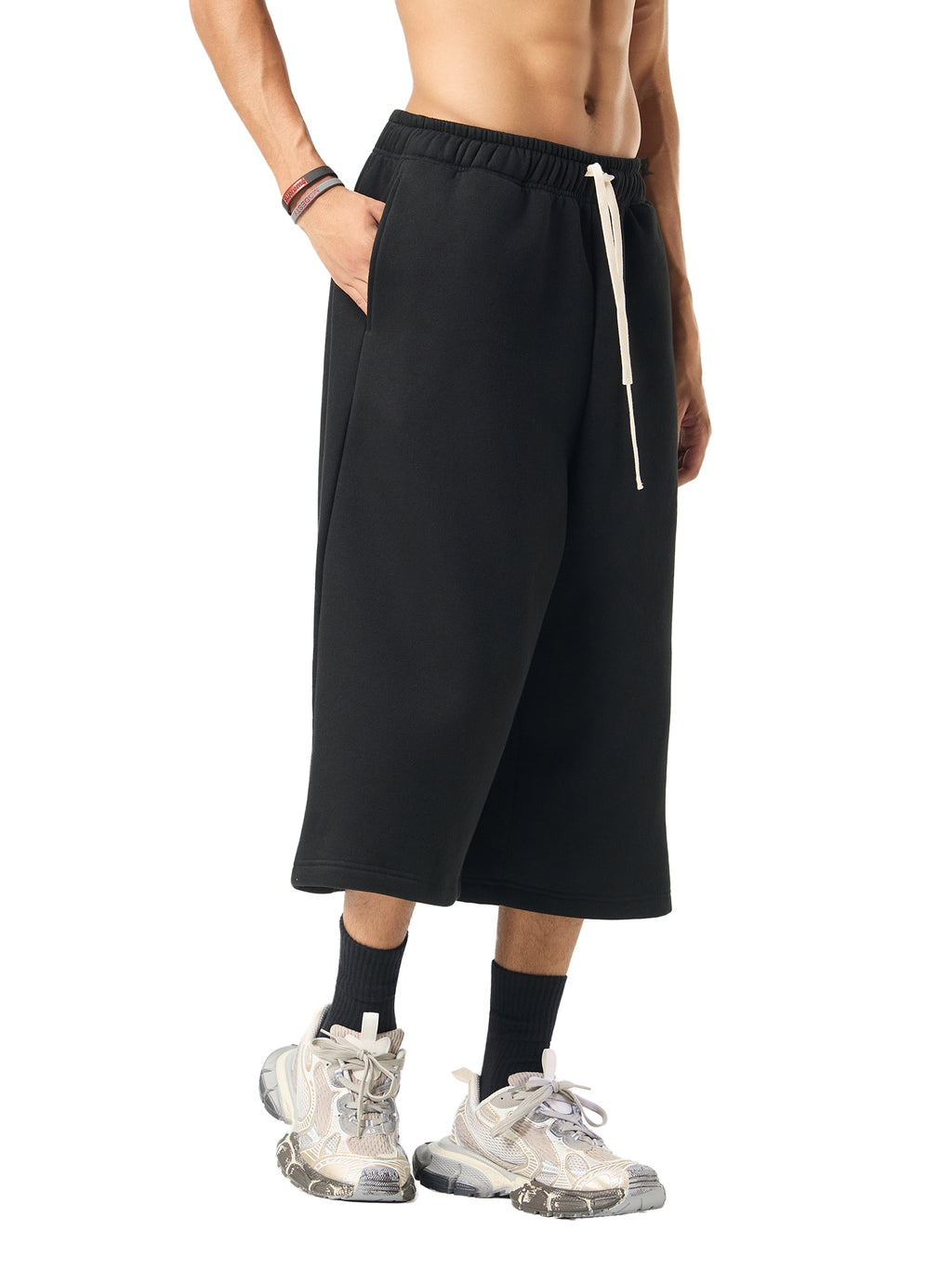 Relaxed Drawstring 3/4 Sweatpants