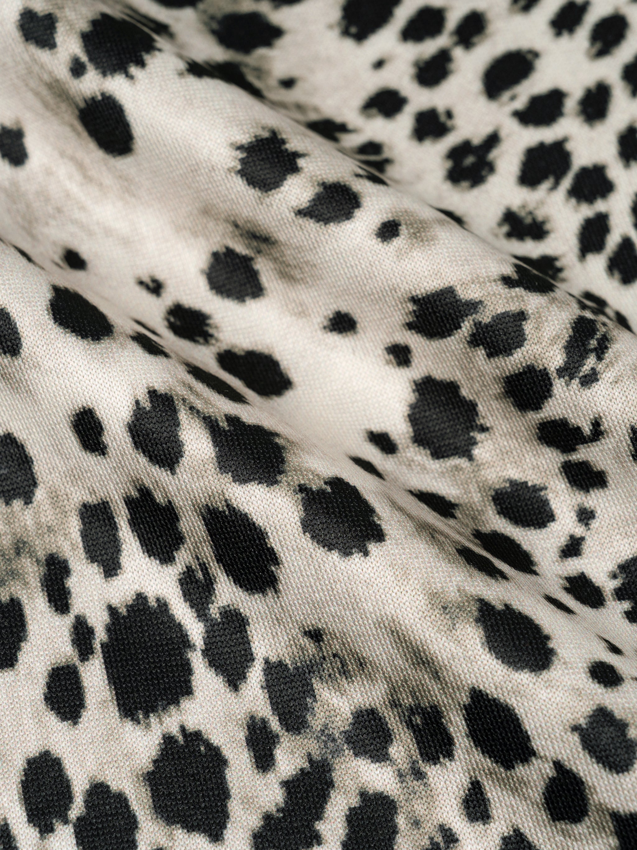 Unisex Leopard Print Boxy T-Shirt