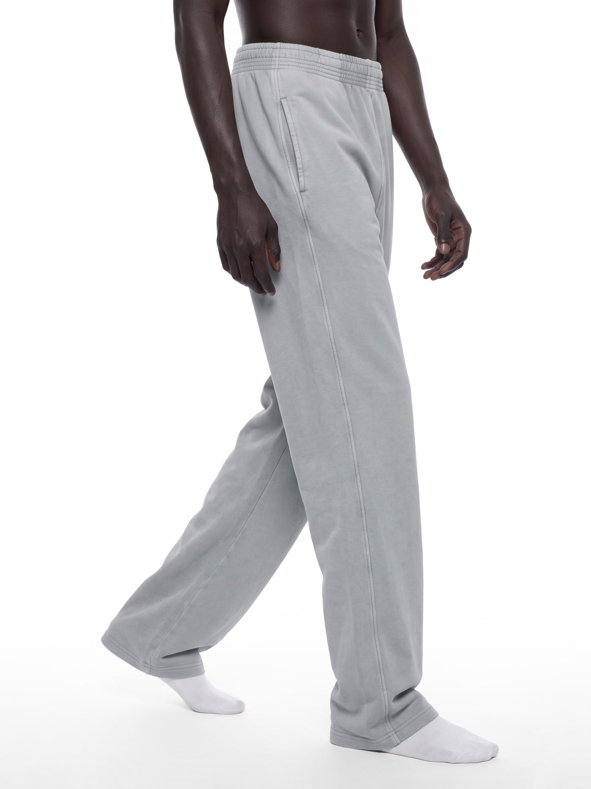 V Mineral Wash Straight Sweatpants